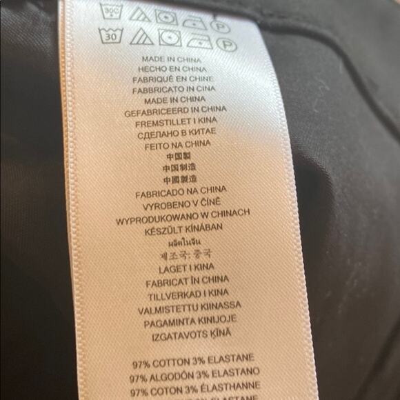 NEW Michael Kors women’s size 6 black shorts - Picture 3 of 6